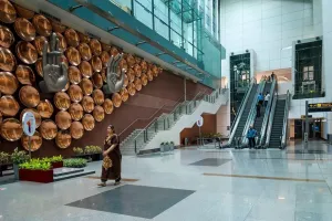 दक्षिण एशिया में दिल्ली हवाई अड्डा बना सर्वश्रेष्ठ, वैश्विक सूची में मिला 36वां स्थान  