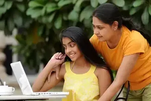 बरेली: ख्याल रखें... समय से पहले बड़ी हो रही हैं बेटियां