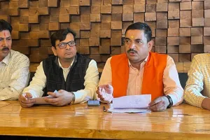 हल्द्वानी: आंचल दूध safe है, 0.08 पीपीएम का अंतर मामूली, करनी होगी गहन जांच - बोरा