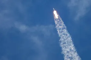 NASA का स्पेसएक्स क्रू-5 आईएसएस से निकलकर आज धरती पर लौटेगा 