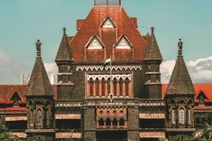 बॉम्बे HC ने बीमा कंपनी की याचिका को किया खारिज, कहा- टायर फटना मानवीय लापरवाही, दैवीय घटना नहीं