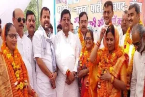 निकाय चुनाव : मालती,गीता,आदिशक्ति समेत 804 प्रत्याशियों ने कराया अध्यक्ष व सभासद पद पर नामांकन