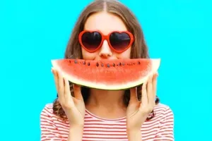 Watermelon Face Mask : तरबूज फेस मास्क से आपकी स्किन की खोई हुई लाली फिर से खिल उठेगी