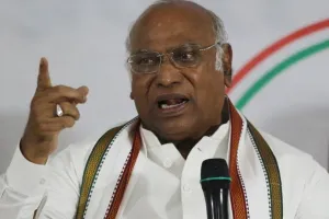 मल्लिकार्जुन खरगे ने कहा- पीठासीन अधिकारी नहीं दिखा सकते सत्तापक्ष के प्रति वफादारी