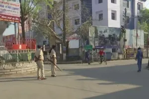 Bihar : नालंदा के बिहार शरीफ में बीती रात झड़प, धारा 144 लागू, 80 से ज्यादा लोगों की गिरफ्तारी, पूरे इलाके में सुरक्षाकर्मी तैनात