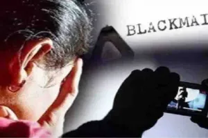 रुद्रपुर: छात्रा को ब्लैकमेल कर बना रहा था शारीरिक संबंध बनाने का दबाव, पुलिस ने किया ट्रैप