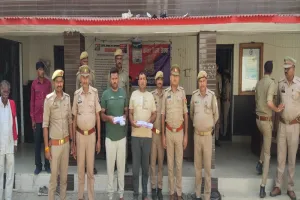 बहराइच: सराफा की दुकान से जेवरात उड़ाने वाले ठग गिरफ्तार