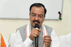 झांसी में बोले केशव मौर्य- कभी पिछड़ा कहलाने वाला बुंदेलखंड आज तेजी से आगे बढ़ रहा है