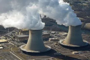 Japan के फुकुशिमा परमाणु संयंत्र के अपशिष्ट रेडियोधर्मी जल को प्रशांत महासागर में छोड़े जाने पर विवाद