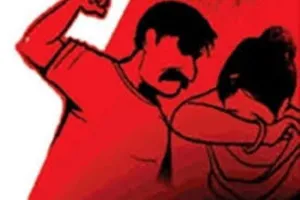 बाजपुर: विवाहिता को पेट्रोल डालकर आग लगाने की कोशिश 