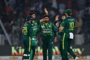 PAK vs NZ  :  दूसरे टी20 में बाबर आजम के शतक से पाकिस्तान की न्यूजीलैंड पर आसान जीत, सीरीज में बनाई 2-0 की बढ़त 