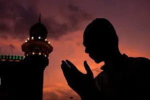 बरेली : रमजान का दूसरा अशरा आज से शुरू, सलमान मियां ने कहा- सदका ए फितर अदा करें मुसलमान 