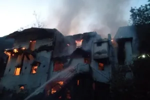 देहरादून: गैस सिलेंडर फटने से घर में लगी आग, 4 मासूमों की दर्दनाक मौत