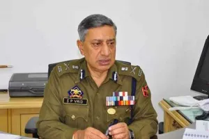 जम्मू-कश्मीर: पूर्व DGP S.P वैद ने गृह विभाग की ओर से DSP के तबादलों पर जताई चिंता