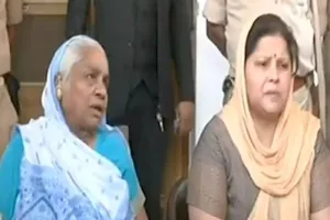 प्रयागराज: उमेशपाल की मां ने सरकार की कार्रवाई पर उठाए गम्भीर सवाल