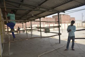 बदायूं: सोमवार से शुरू होंगे नामांकन, नामांकन केंद्रों पर दिनभर चली तैयारी, 24 को आखिरी दिन