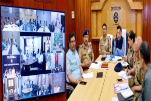 लखनऊ: कानून व्यवस्था को लेकर गृह विभाग का निर्देश, अराजक तत्वों के साथ कठोरता से निपटें पुलिस