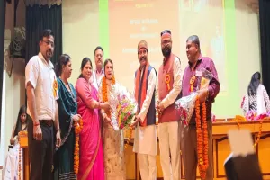 संस्थान के विकास और इलाज में सबकी बराबर भूमिका : प्रो. राजकुमार