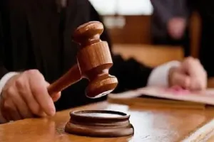 बरेली: बिथरी इंस्पेक्टर, दरोगा और लेखपाल के विरुद्ध रिपोर्ट दर्ज कराने को कोर्ट में अर्जी