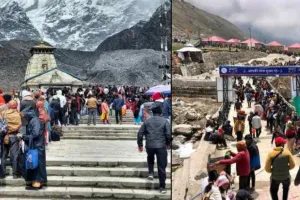 CharDham Yatra 2023: पैदल यात्रा करने वाले साधु-संतों के लिए ऑफलाइन रजिस्ट्रेशन शुरू, जानें- और कौन करा सकता है पंजीकरण