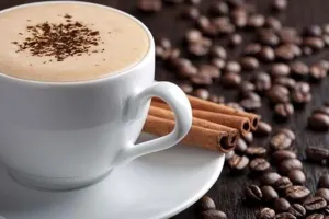 कॉफी पीना सेहत के लिए फायदेमंद है या नुकसानदायक, यहां जानें सब कुछ