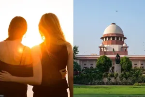 समलैंगिक विवाह: SC में कानूनी मान्यता देने संबंधी याचिकाओं पर सुनवाई शुरू 