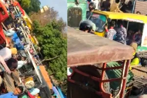 बरेली : डेलापीर मंडी के पास जाम हुआ आम, बच्चों को स्कूल जाने में भी होती है दिक्कत 