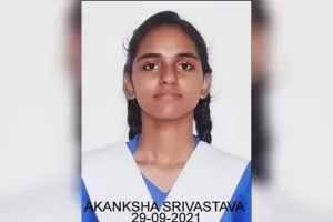 CBSE Board 12th Result 2023 : Banda की आकांक्षा श्रीवास्तव ने 97.4 प्रतिशत अंक लाकर जिले में किया टॉप