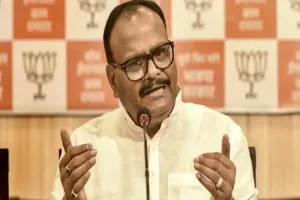 यूपी निकाय चुनाव 2023: सोनभद्र में गरजे ब्रजेश पाठक, कहा- सपा का एक ही नारा खाली प्लाट हमारा