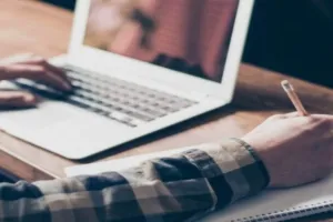 देहरादून: सूबे में शिक्षकों एवं छात्रों का एक क्लिक पर ऑनलाइन मूल्यांकन