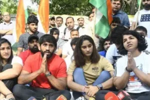 SGPC ने दिल्ली धरने पर बैठे ओलंपियन पहलवानों का किया समर्थन