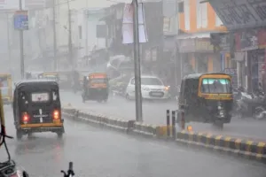 हल्द्वानी: जिले में 11.3 एमएम बारिश, अंधड़ से 13 भवन क्षतिग्रस्त