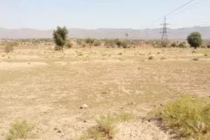 गदरपुर: बंजर भूमि में कार्रवाई से पीछे हटा प्रशासन, नेताओं में श्रेय लेने की होड़ 