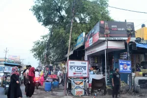 मुरादाबाद : कांठ रोड पर अतिक्रमण हटाने के बड़े अभियान की प्रशासन ने की तैयारी, मंडलायुक्त-डीएम भी कर रहे मानीटरिंग