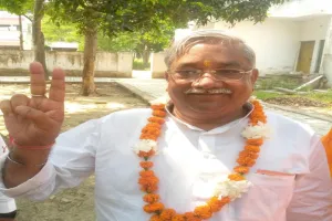 बाराबंकी के टिकैतनगर में जगदीश गुप्ता ने लगाई जीत की हैट्रिक