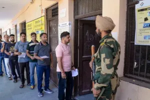 जालंधर लोकसभा उपचुनाव में हुआ 54.70 फीसदी मतदान 