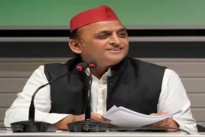  सेंगोल पर अखिलेश यादव ने दिया बड़ा बयान, कहा- भाजपा ने मान लिया है कि अब सत्ता सौंपने का समय आ गया है