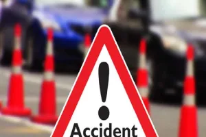 Maharajganj Accident: महराजगंज में दो बाइकों की टक्‍कर में एक युवक की मौत, एक घायल