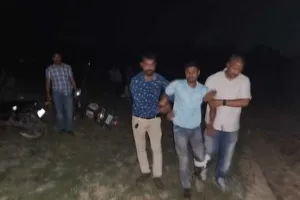 Haridwar News : बदमाशों व पुलिस के बीच हुई मुठभेड़ में एक गौ तस्कर गिरफ्तार, एक सिपाही को लगी गोली, इलाज जारी