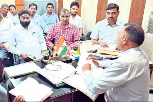 Kashipur News : करोड़ों का राजस्व दबाने वाले बकाएदारों पर लटकी कार्रवाई की तलवार