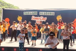 वाराणसी: सनबीम एकेडमी में आयोजित समर कैंप -2023 का हुआ भव्य समापन 