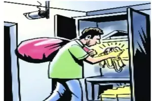 फतेहपुर: सगे भाइयों के घर व दुकान से लाखों की चोरी