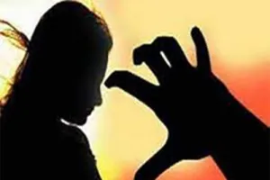 अमेठी: दलित किशोरी से गैंगरेप के आरोप में दो लोगों के खिलाफ प्राथमिकी 