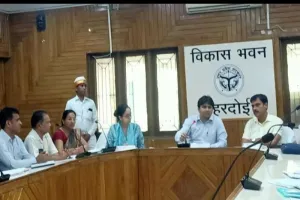 हरदोई: बीईओ हरियावां और पिहानी को निलंबित करने के दिए निर्देश, वजह जान हो जाएंगे हैरान 