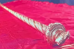 क्या है ‘सेंगोल’? जिसे 14 अगस्त 1947 की रात को नेहरू ने किया था स्वीकार, नए संसद भवन की बढ़ाएगा शोभा