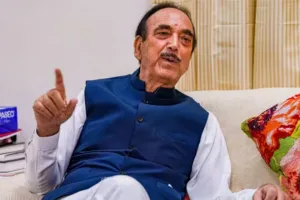 नये संसद भवन के निर्माण का सभी सांसदों को स्वागत करना चाहिए : गुलाम नबी आजाद 