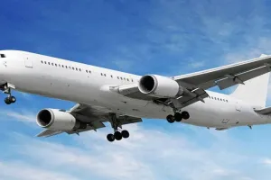 जिज्ञासा : क्या होता है जब आप हवाई जहाज के शौचालय में फ्लश करते हैं?