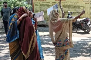 बहराइच : 11 बजे तक 22.87 प्रतिशत पहुंचा मतदान