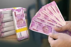 शुरुआती कारोबार में अमेरिकी डॉलर के मुकाबले रुपया 11 पैसे बढ़कर 82.20 पर 