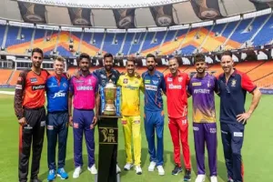 IPL 2023 Playoffs से ये तीन टीमें बाहर, छह टीमें अब भी प्लेऑफ की रेस में...जानिए पूरा समीकरण
